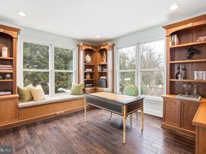 6035 Crimson Court, Mclean VA 22101