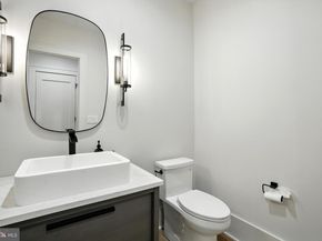 1200 Jossie Lane, Mclean VA 22102