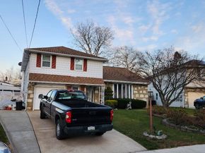 1127 Hower Lane, Philadelphia PA 19115