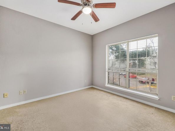 3916 Penderview Drive 427, Fairfax VA 22033