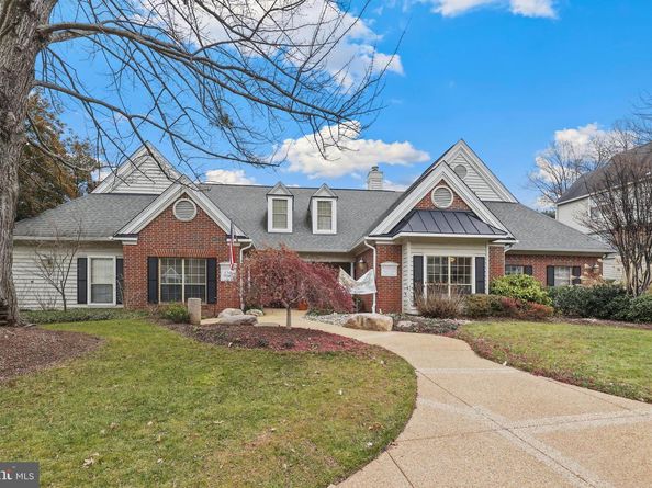 3916 Penderview Drive 427, Fairfax VA 22033