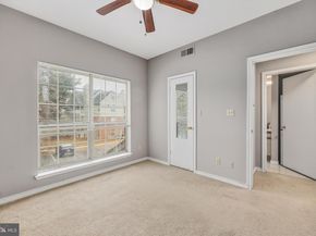 3916 Penderview Drive 427, Fairfax VA 22033