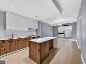 1650 Silver Hill Drive 1003, Mclean VA 22102