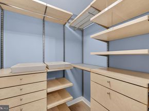 1650 Silver Hill Drive 1003, Mclean VA 22102