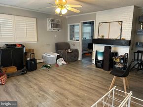 2605 Horsham Road, Hatboro PA 19040