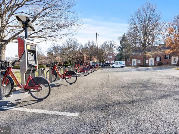 3618 Gunston Road, Alexandria VA 22302