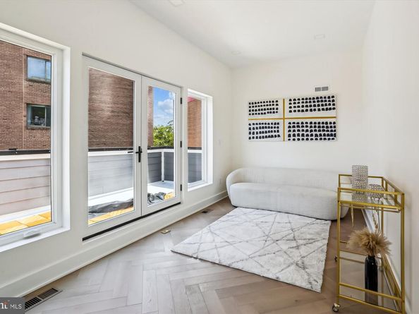 1832 Florida Avenue NW, Washington DC 20009