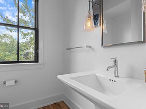 207 Willow Avenue, Wayne PA 19087