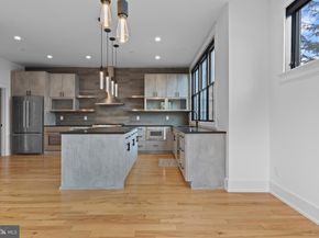 207 Willow Avenue, Wayne PA 19087