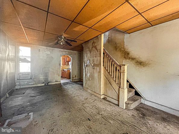 2825 W Clementine Street, Philadelphia PA 19132