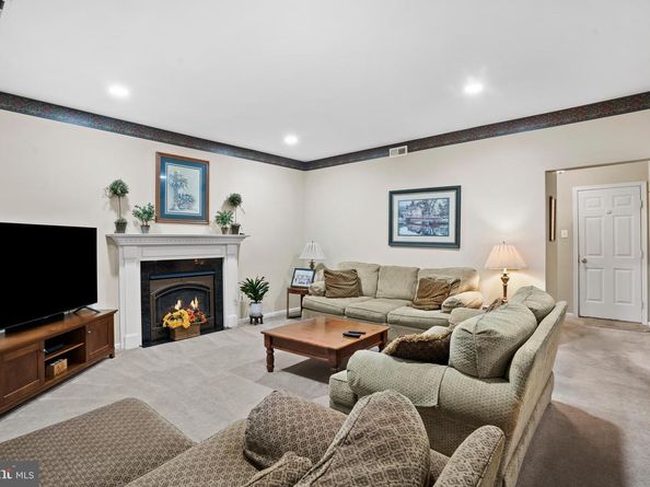 1417 Bentley Drive, Warrington PA 18976