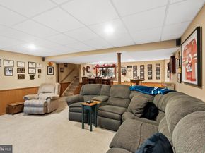 1417 Bentley Drive, Warrington PA 18976