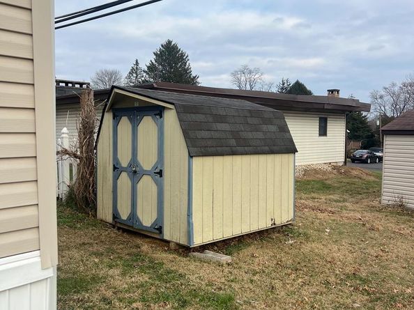 1302 Gibson Road 135, Bensalem PA 19020