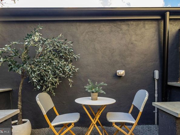 2460 Ontario Road NW, Washington DC 20009