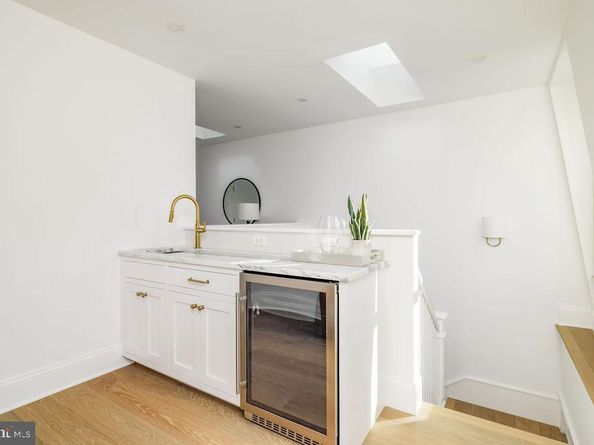 2460 Ontario Road NW, Washington DC 20009