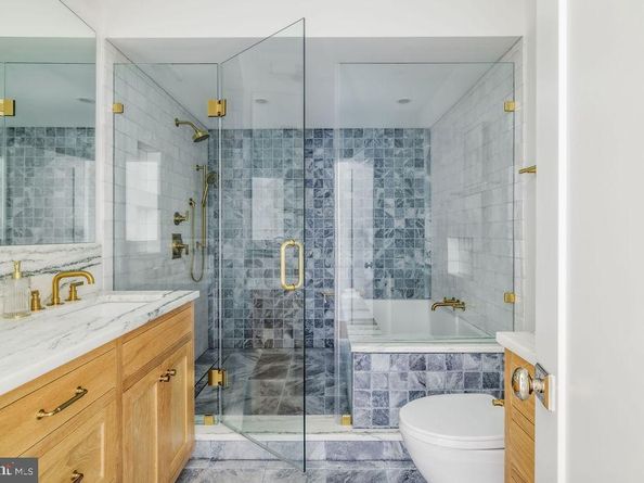 2460 Ontario Road NW, Washington DC 20009