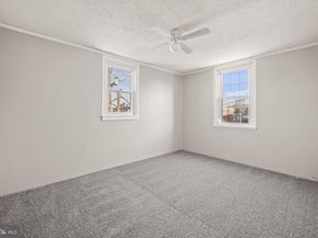 4301 Chippendale, Philadelphia PA 19136