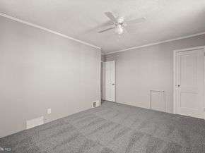 4301 Chippendale, Philadelphia PA 19136