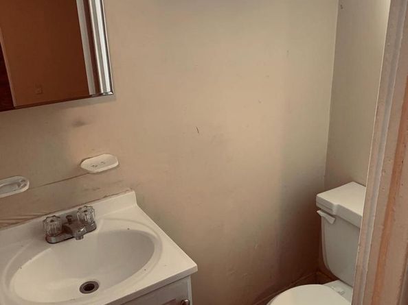 527 Magee Avenue, Philadelphia PA 19111