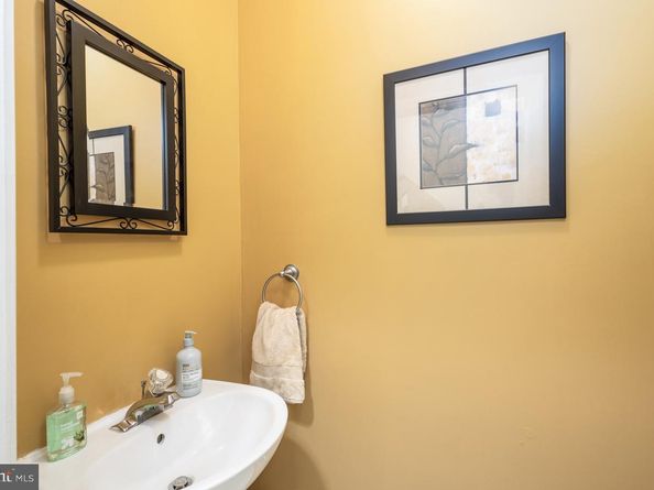 7 Plum Court, Lafayette Hill PA 19444