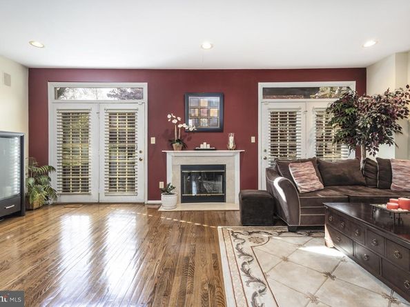 7 Plum Court, Lafayette Hill PA 19444