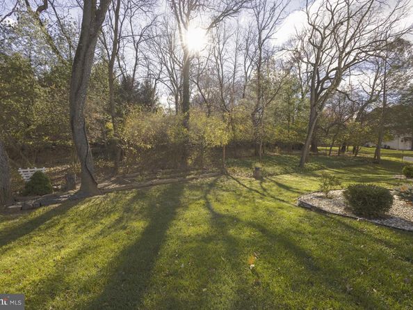 7 Plum Court, Lafayette Hill PA 19444