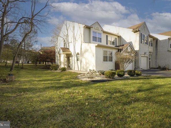 7 Plum Court, Lafayette Hill PA 19444