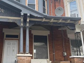 2531 W Hagert Street