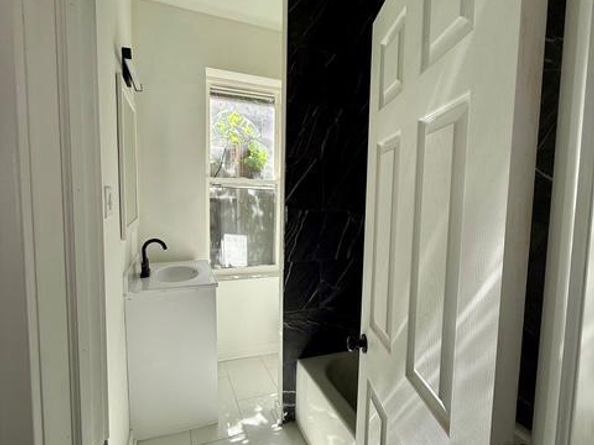 1722 N Aberdeen Street, Philadelphia PA 19131