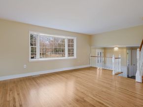 1067 Log College Drive, Warminster PA 18974