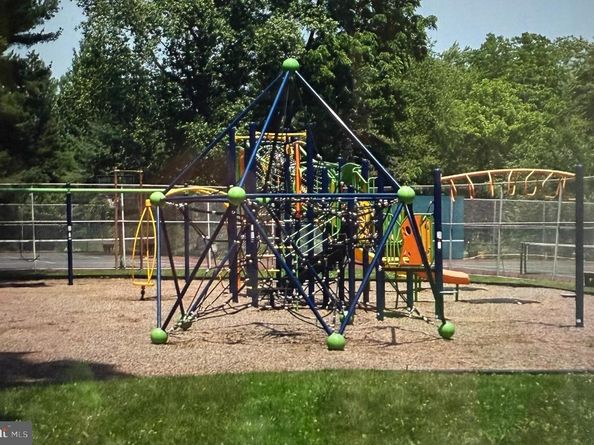 1001 City Avenue E1129, Wynnewood PA 19096