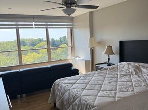 1001 City Avenue E1129, Wynnewood PA 19096