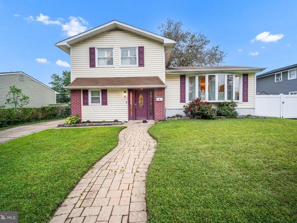 8910 Rising Sun Avenue, Philadelphia PA 19115