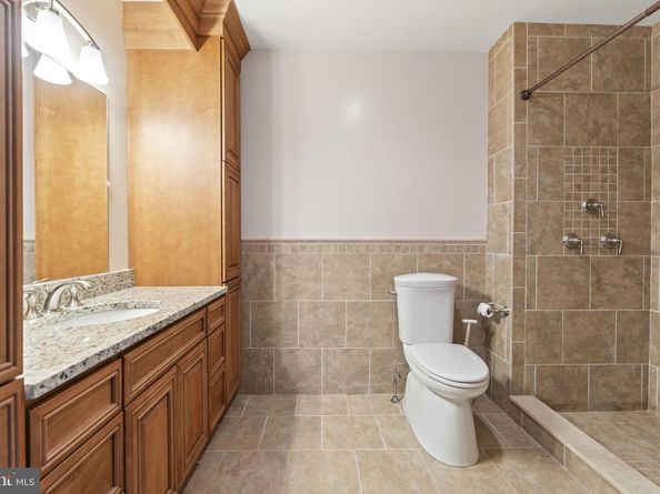 2400 Honey Run Road, Ambler PA 19002