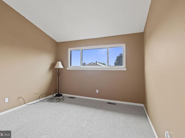 2400 Honey Run Road, Ambler PA 19002