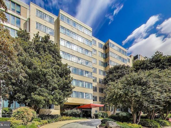 1711 Massachusetts Avenue NW 810, Washington DC 20036