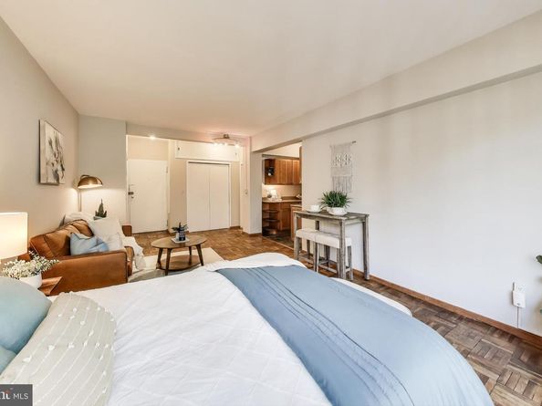 1711 Massachusetts Avenue NW 810, Washington DC 20036