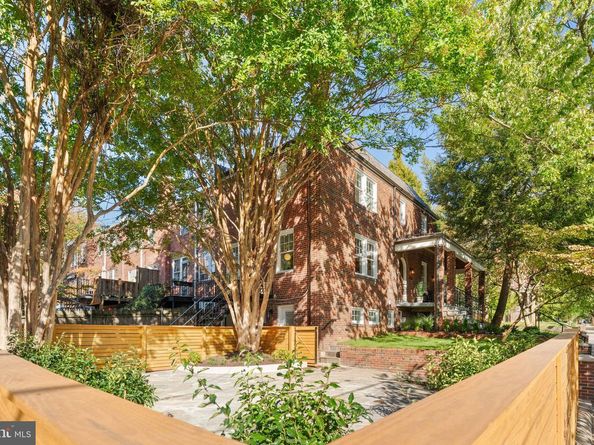 2338 39TH Street NW, Washington DC 20007