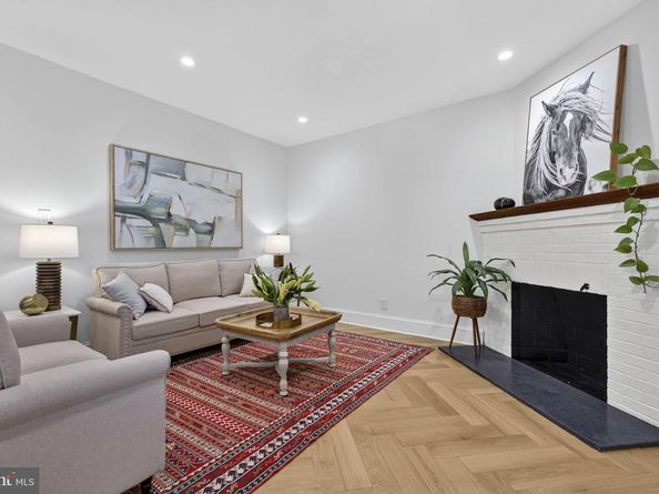 2338 39TH Street NW, Washington DC 20007
