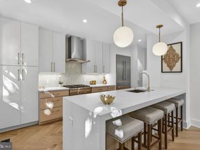 2338 39TH Street NW, Washington DC 20007