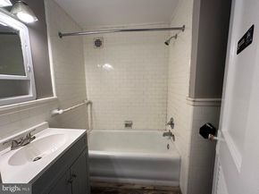1324 Locust Street 1422, Philadelphia PA 19107