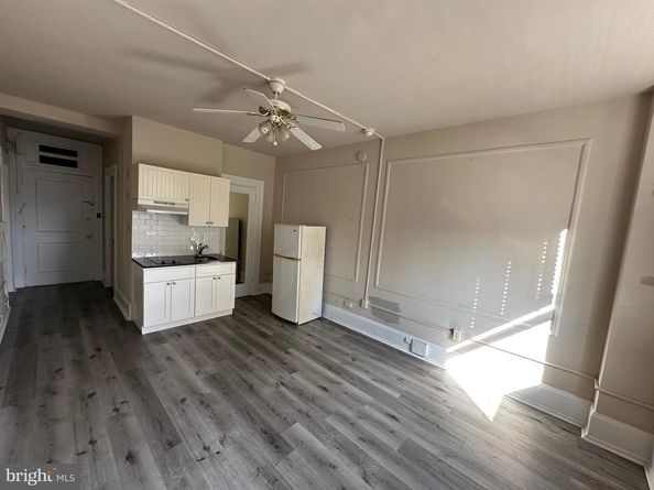 1324 Locust Street 1422, Philadelphia PA 19107