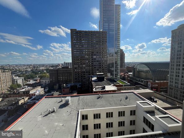 1324 Locust Street 1422, Philadelphia PA 19107