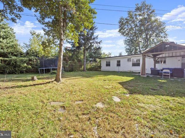 2025 S Sproul Road, Broomall PA 19008