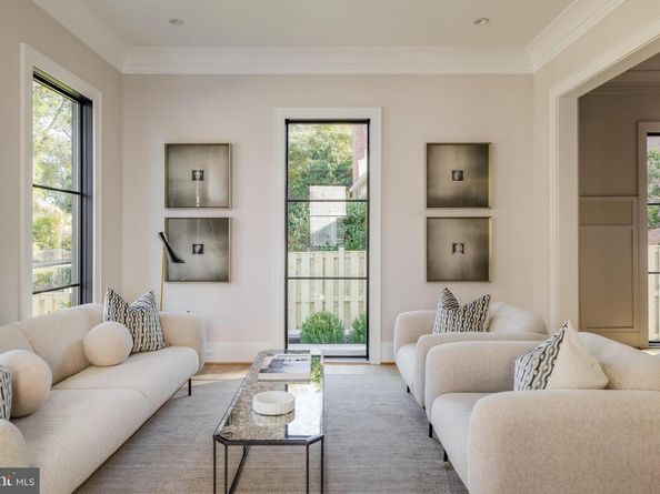 630 N Kenmore Street, Arlington VA 22201