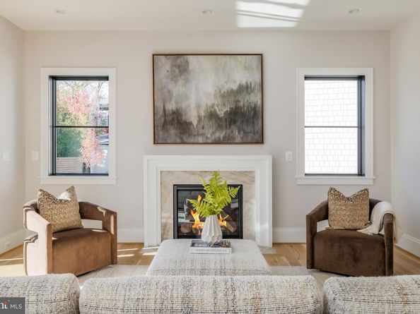 630 N Kenmore Street, Arlington VA 22201