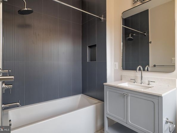 630 N Kenmore Street, Arlington VA 22201