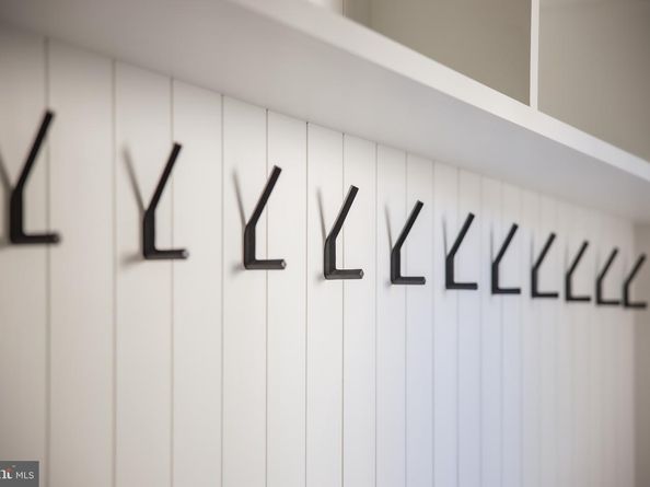 630 N Kenmore Street, Arlington VA 22201