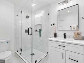 113 18TH Street SE 2, Washington DC 20003