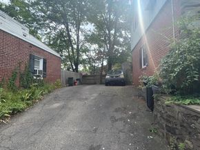 805 E Penn Pines Boulevard, Aldan PA 19018